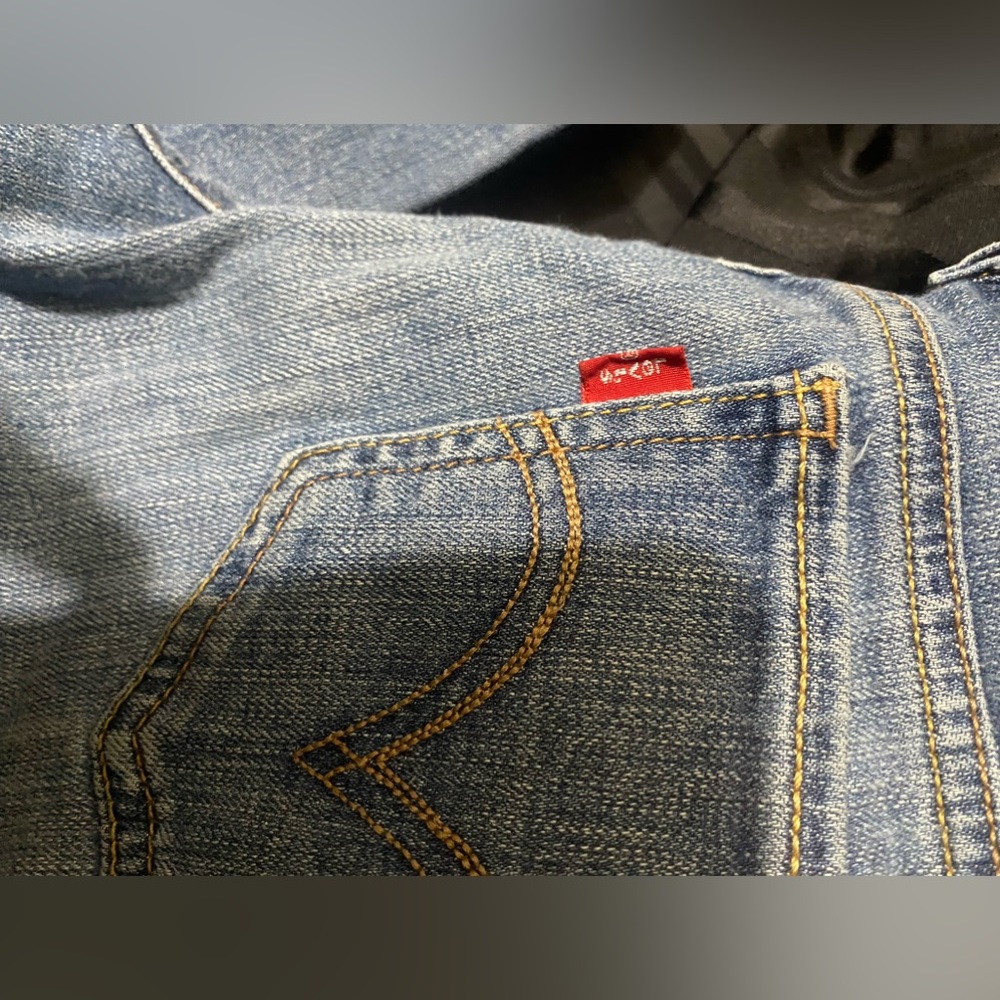 LEVIS 518 1S - Picture 2 of 6